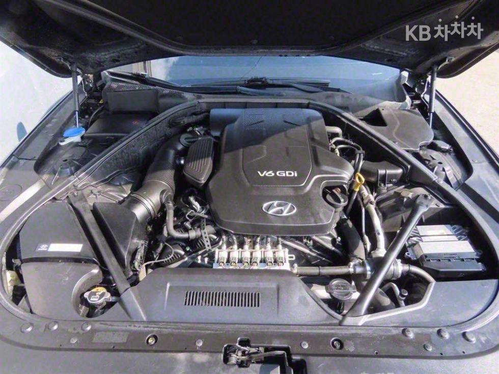 Hyundai Genesis — miniaturë 19