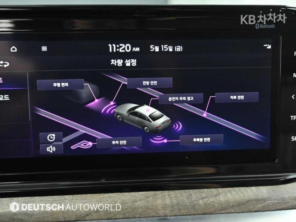 2022 - kia k5