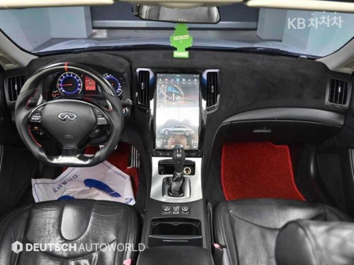Infiniti G G37 Convertible 8