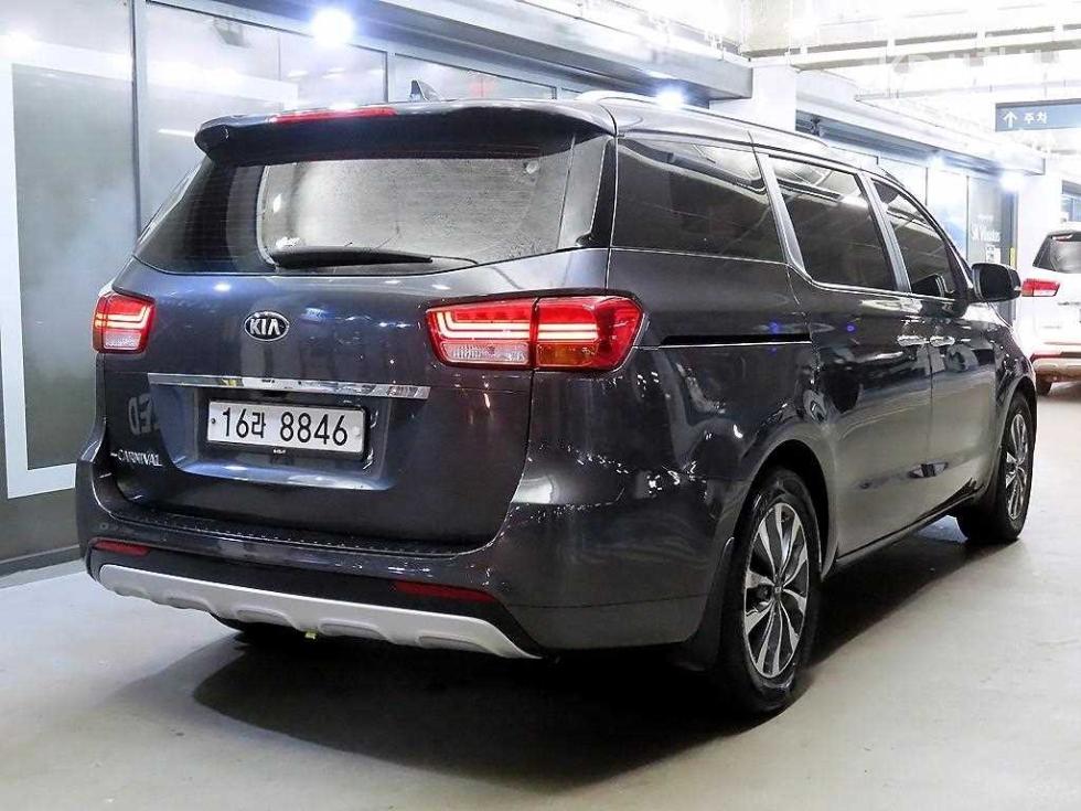2015 - kia carnival