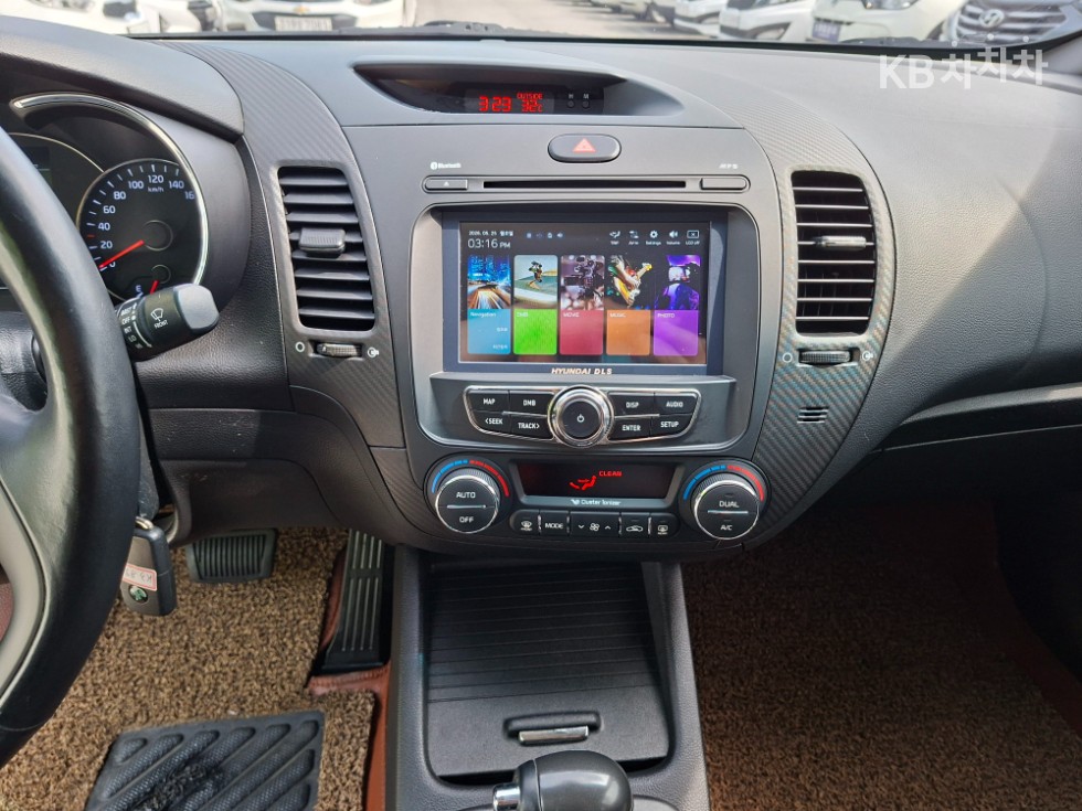 2014 - kia k3
