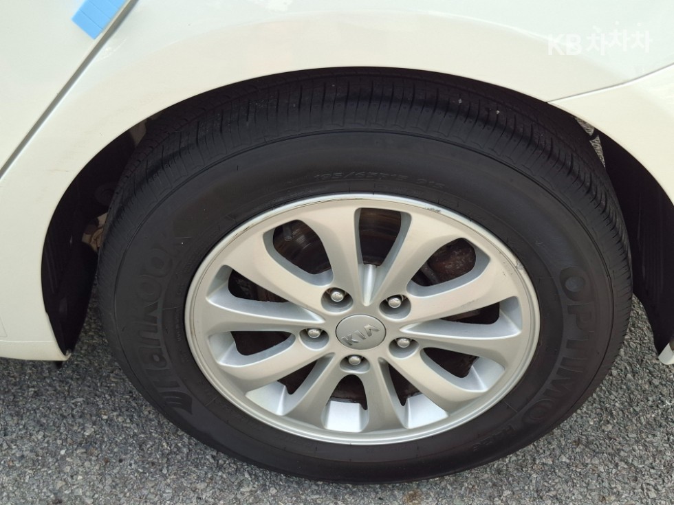 2014 - kia k3