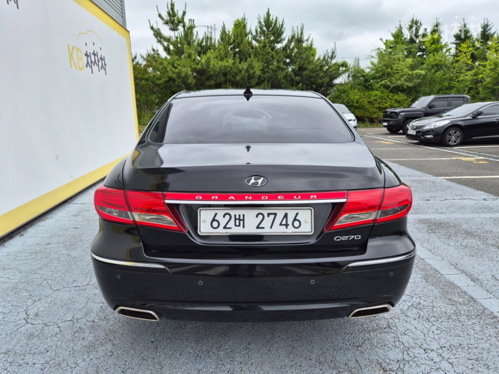 Hyundai Grandeur — miniaturë 13
