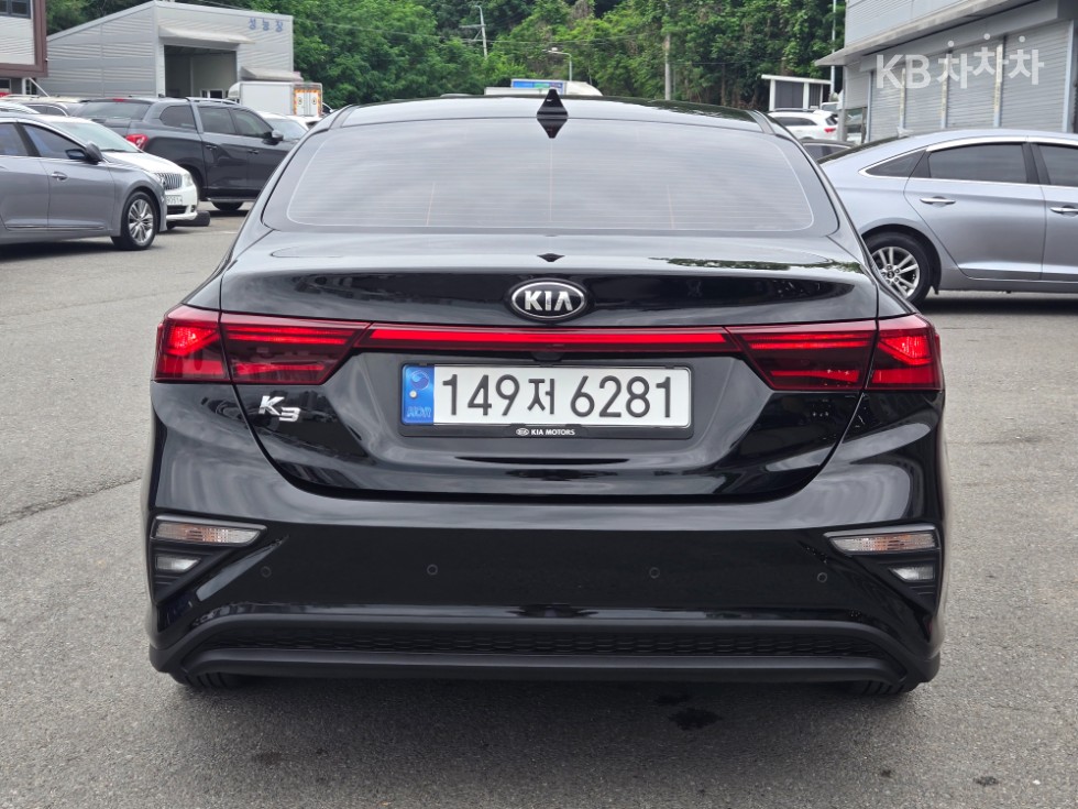 2021 - kia k3