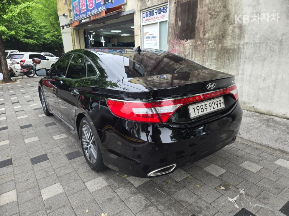 Hyundai Grandeur — miniaturë 6