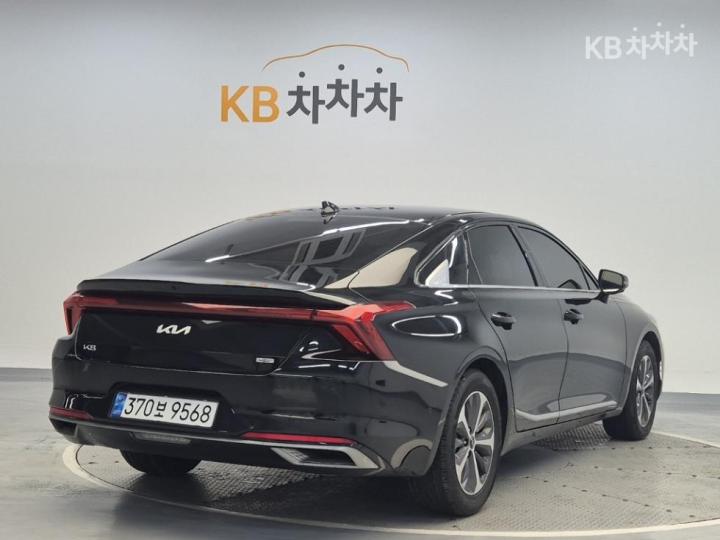 Kia K8 Hybrid 1.6 Turbo Noblesse 4