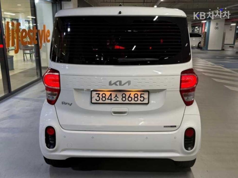 2022 - kia ray
