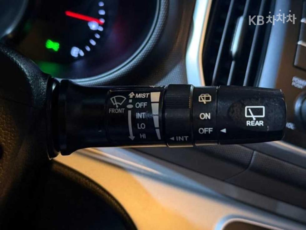 2022 - kia ray