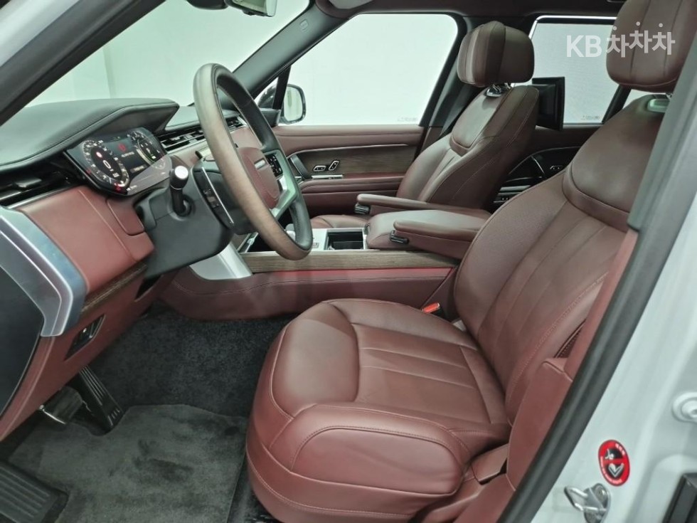 Land Rover Range Rover — miniaturë 11