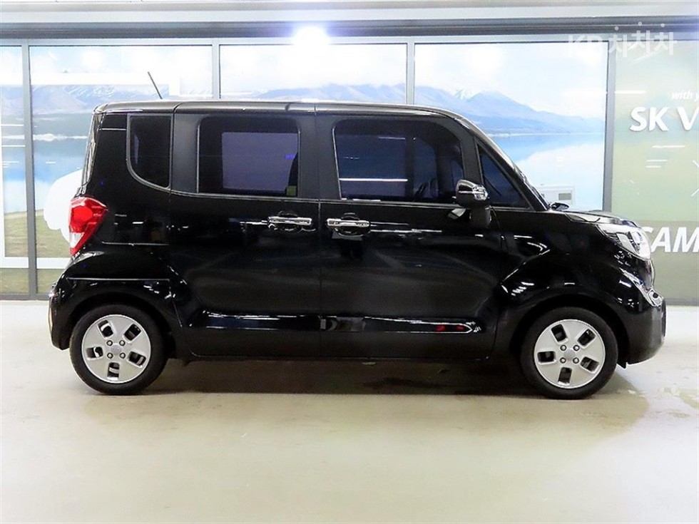 2018 - kia ray