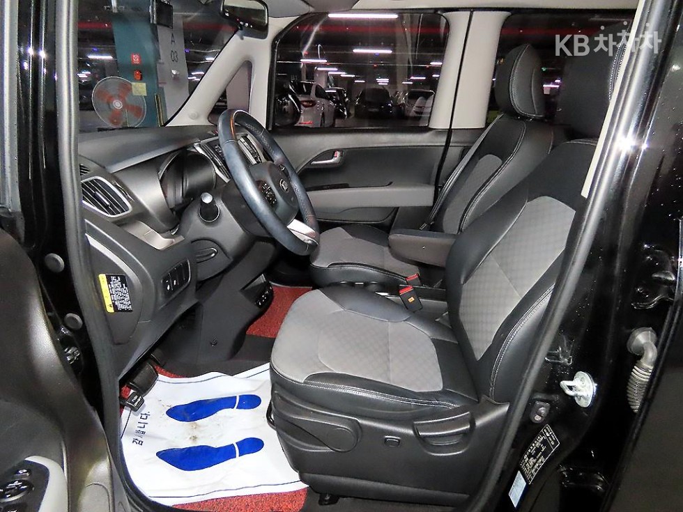 2018 - kia ray