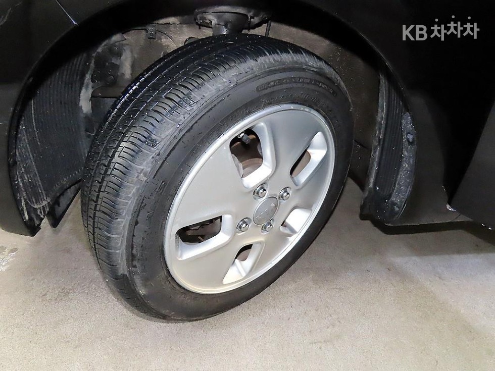 2018 - kia ray