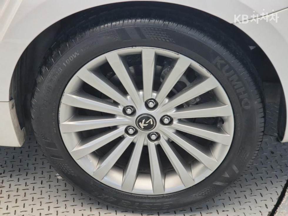 2011 - kia k7