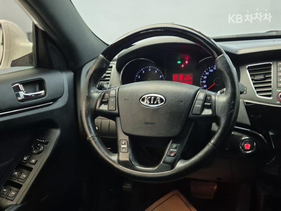 2011 - kia k7