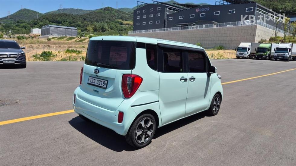2016 - kia ray