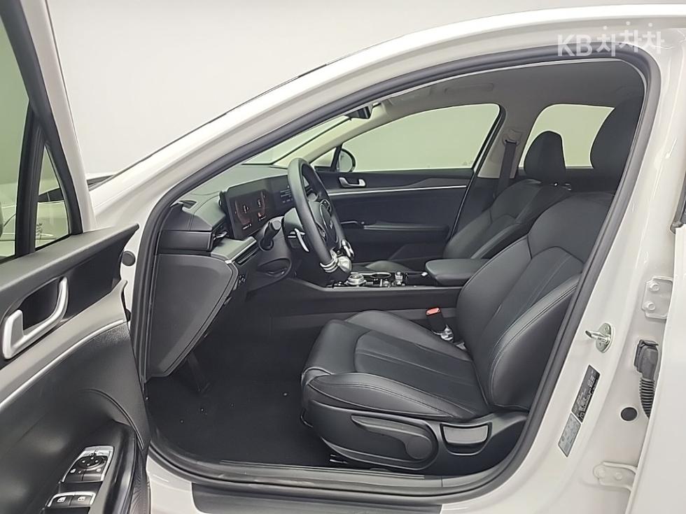 2024 - kia k5