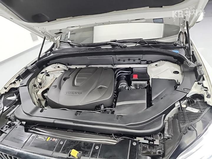 Volvo XC60 D5 Inscription 6