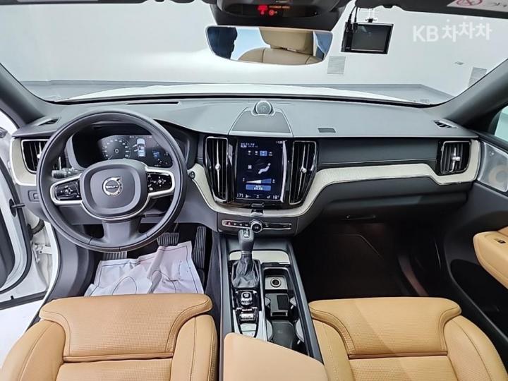 Volvo XC60 D5 Inscription 8