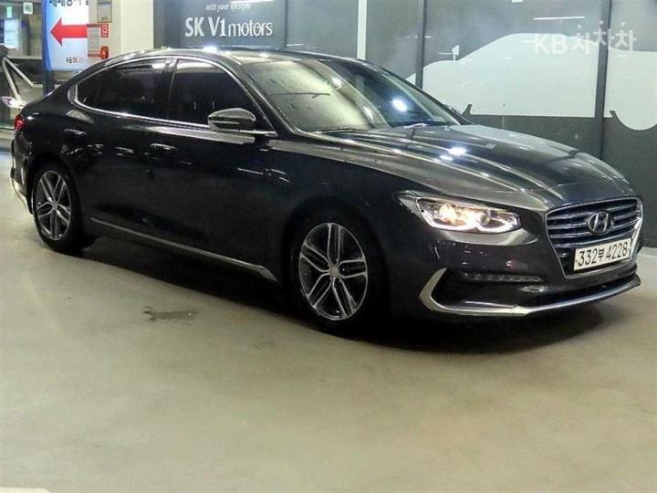 Hyundai Grandeur IG 3.0 Exclusive Base Type 2