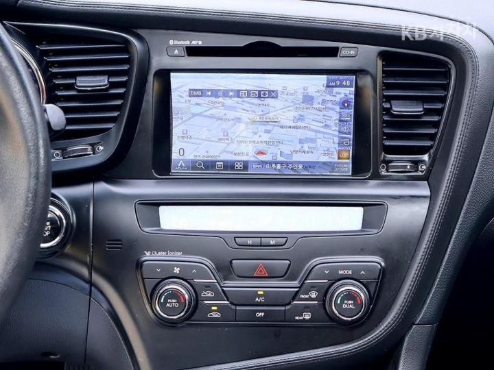 Kia K5 Gasoline 2.0 Prestige 10