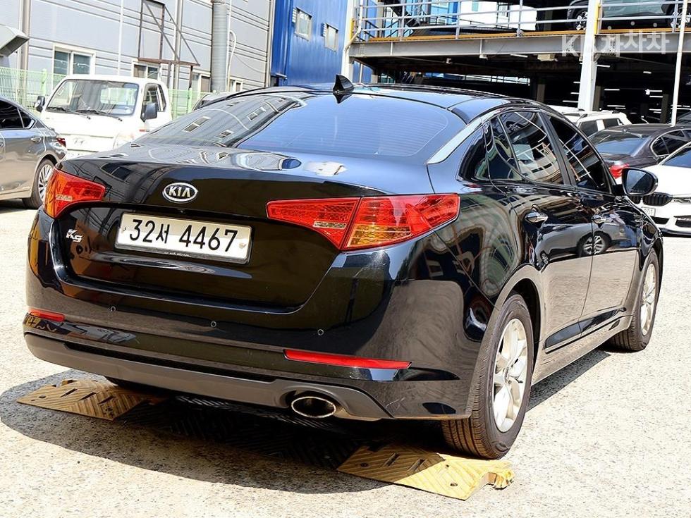 2011 - kia k5