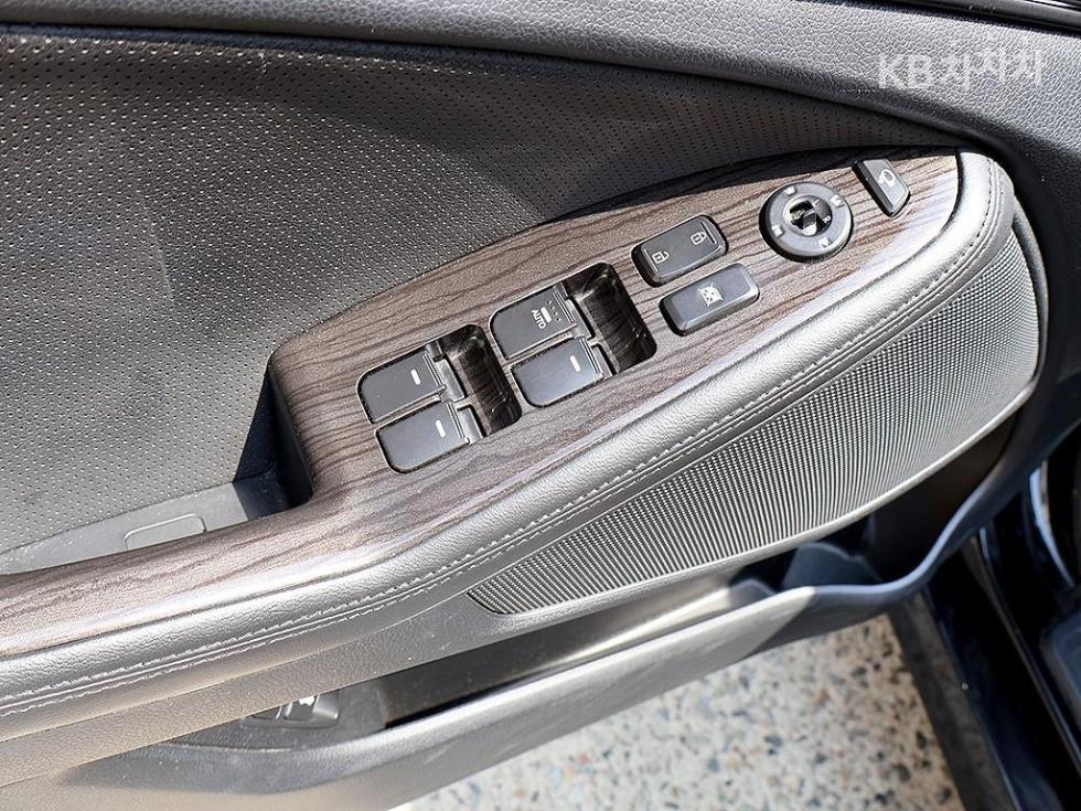 2011 - kia k5