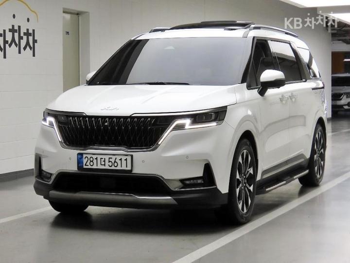 Kia Carnival G3.5 GDI Signature 3