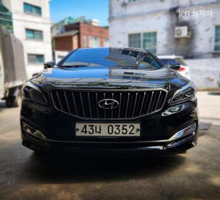 Hyundai Aslan G300 Modern Special