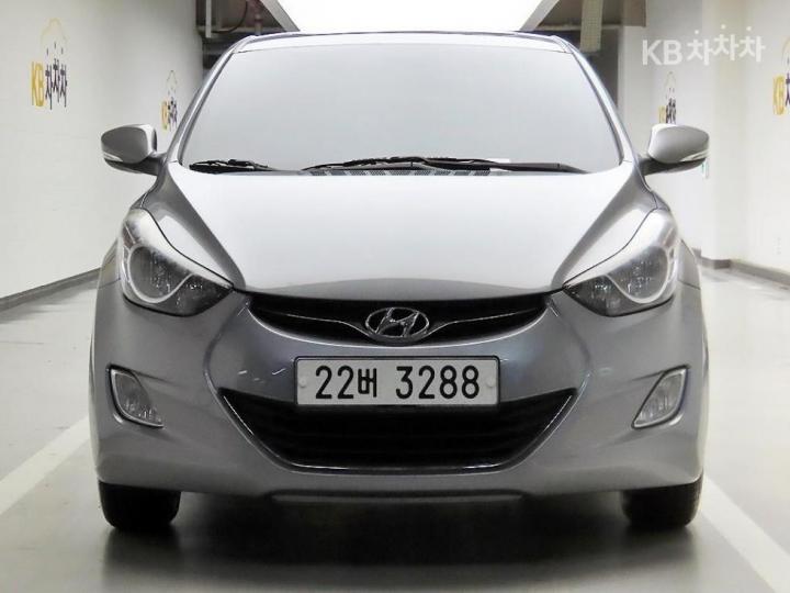 Hyundai Avante MD M16 GDi LUXURY