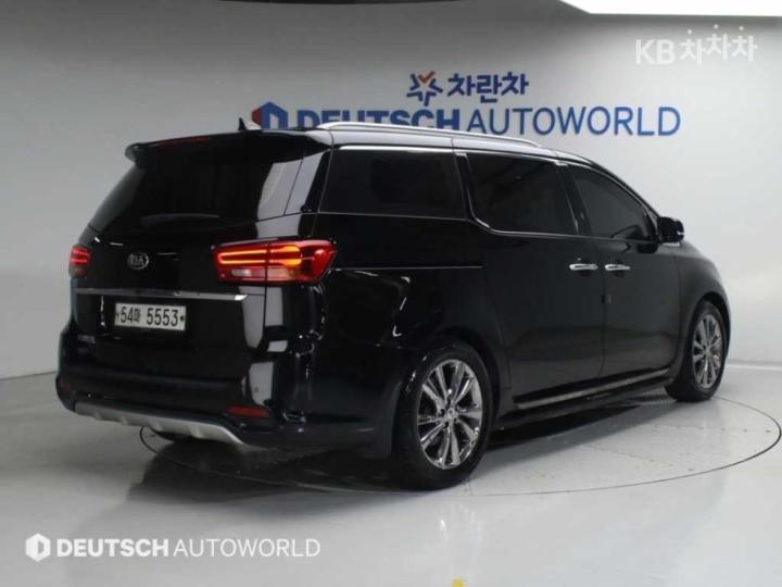Kia Carnival 3.3 Gasoline Noblesse Special 3