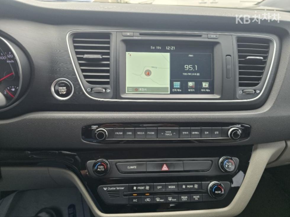 2015 - kia carnival