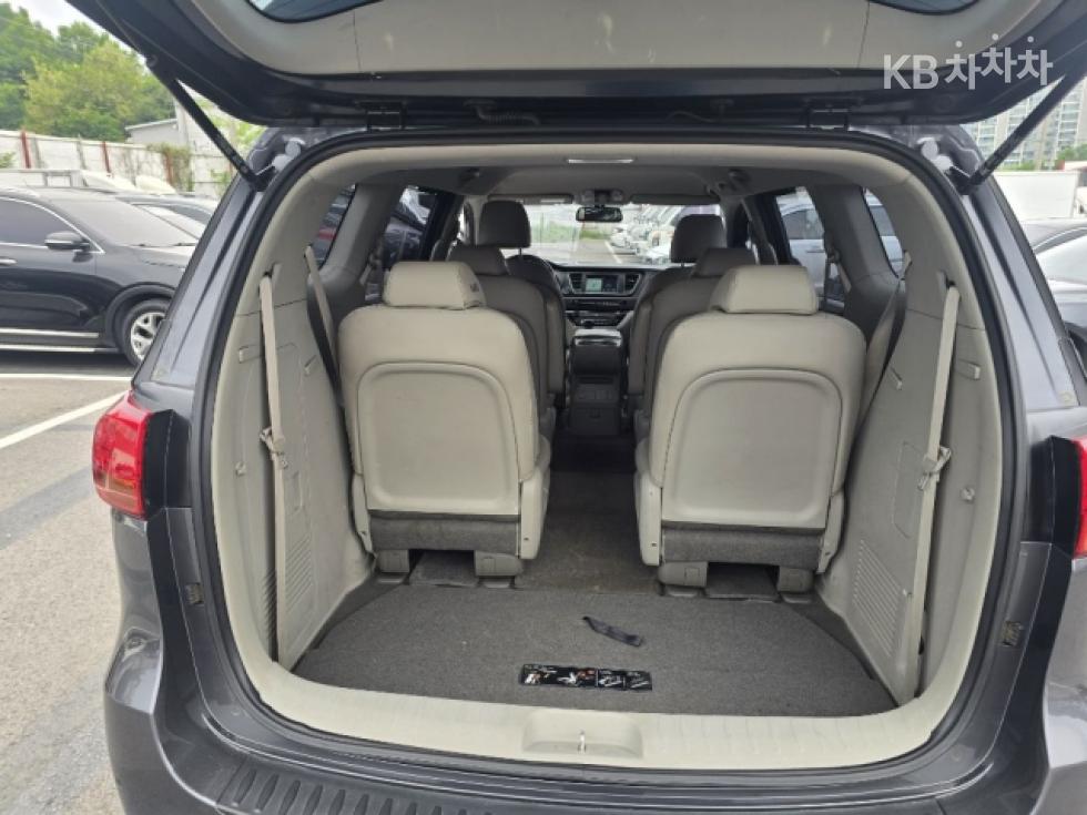 2015 - kia carnival