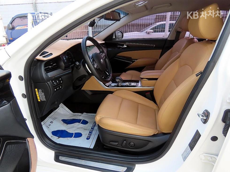 2020 - kia k7