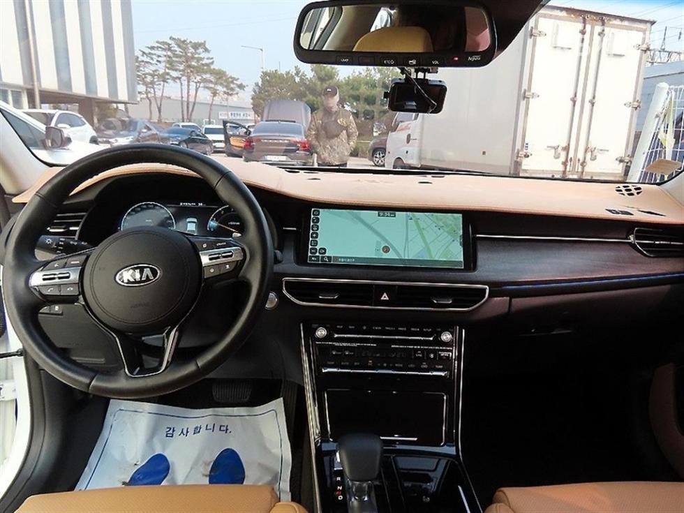 2020 - kia k7