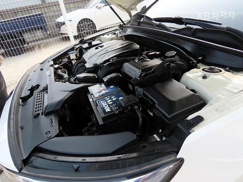 2020 - kia k7