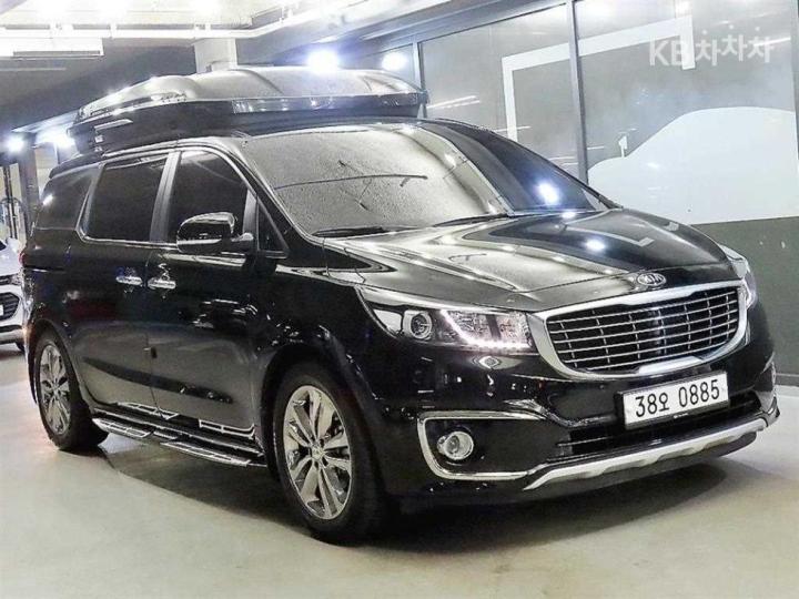 Kia Carnival 2.2 Diesel Prestige