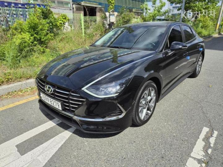 Hyundai Sonata 2.0 LPG 렌터카 — foto 1