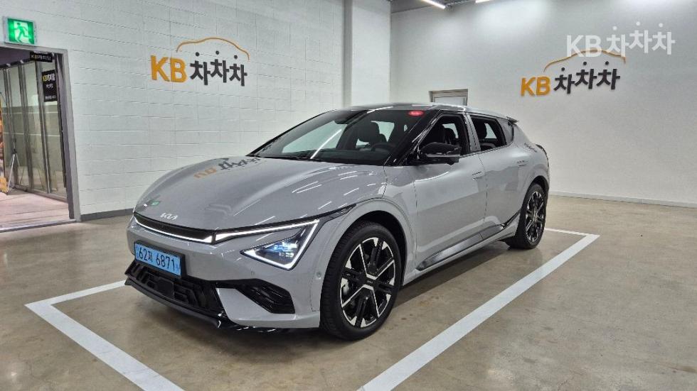 기아 더 뉴 EV6 롱 레인지 4WD GT-line