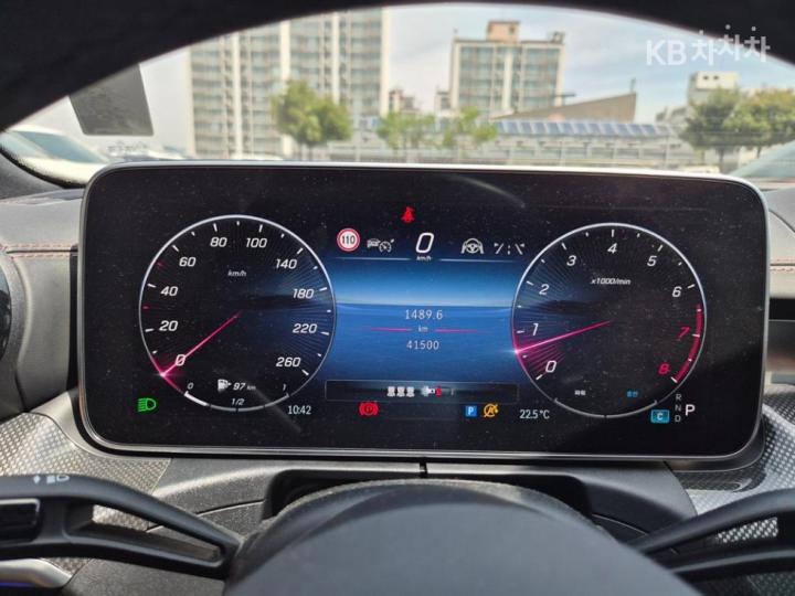Mercedes-Benz C-Class C300 e 4Matic AMG Line 7