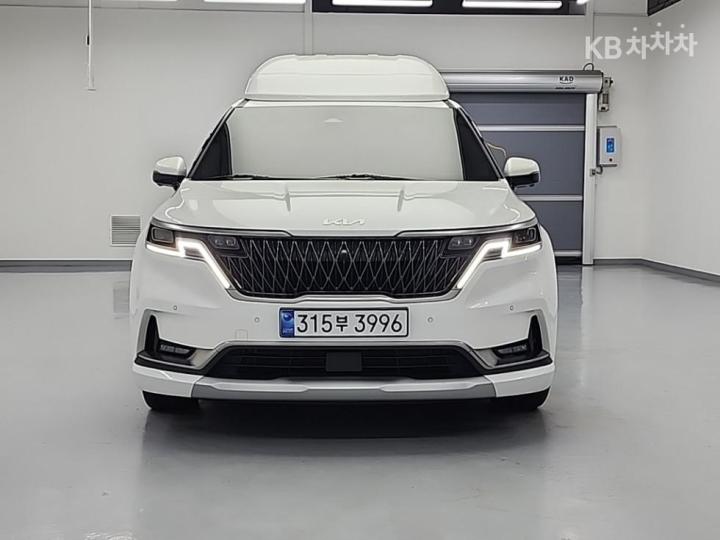 Kia Carnival High Limousine G3.5 GDI Signature