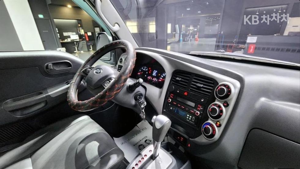 2019 - kia bongo iii