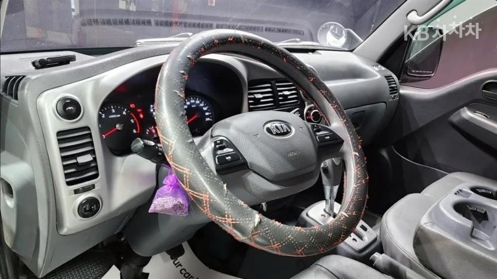 2019 - kia bongo iii