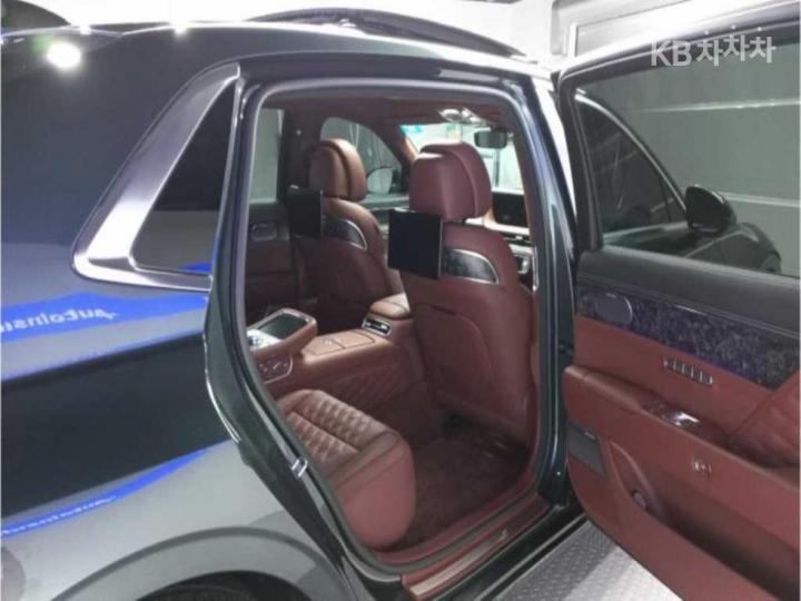 Genesis G90 RS4 3.5T e-S/ C AWD LWB Base Type 10