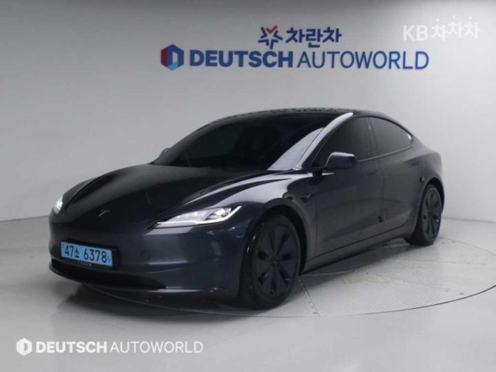 Tesla Model 3 Highland Long Range 2