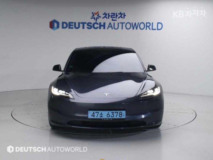 Tesla Model 3 Highland Long Range 4