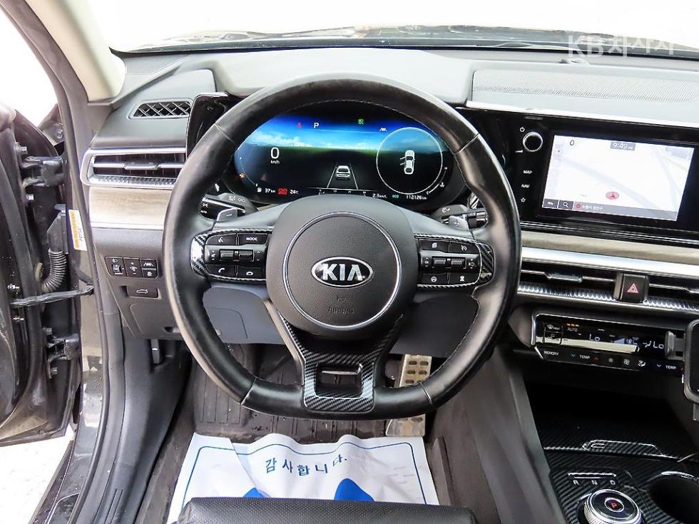 2020 - kia k5