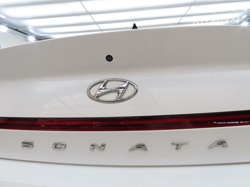 Hyundai Sonata — miniaturë 18