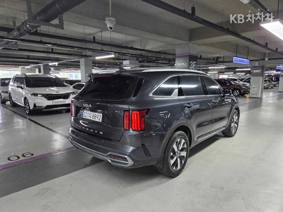 2022 - kia sorento