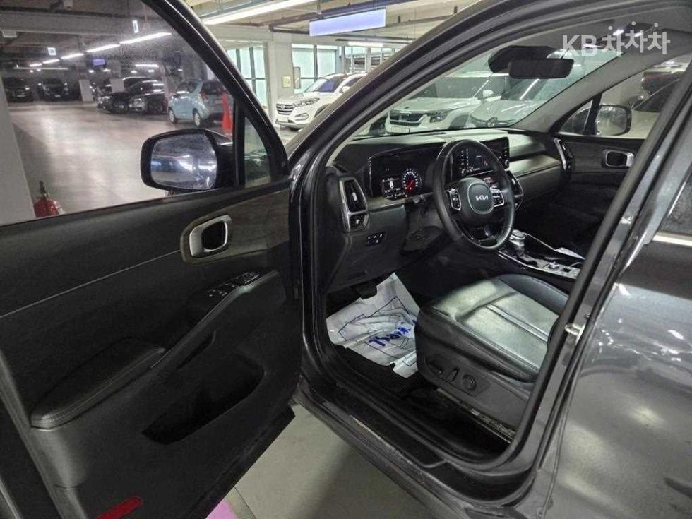 2022 - kia sorento