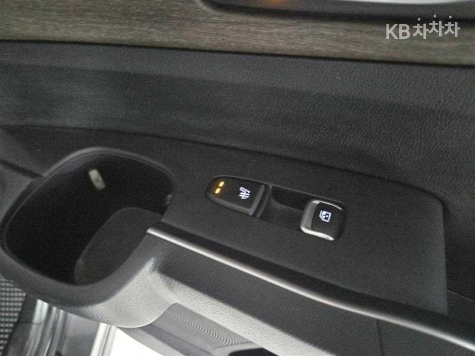 2022 - kia sorento